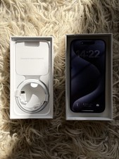 Apple iPhone 15 Pro - 128GB - Titan Schwarz (Ohne Simlock)