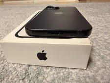 Apple iPhone 15 128 GB Schwarz iOS Smartphone mit OVP – Gebraucht
