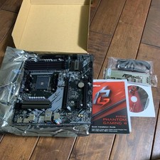 ASRock B550M Phantom Gaming 4 Mainboard Micro ATX Sockel AM4