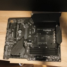 MSI MPG B550 GAMING PLUS AM4 AMD B550 PCIe 4.0 ATX Mainboard
